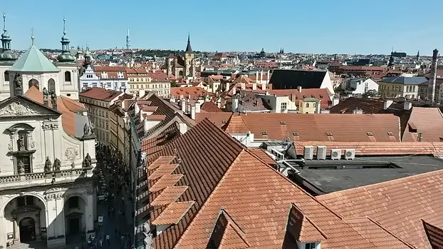 вид на крыши Праги со смотровой площадки купол церкви Сальватора – смотровые площадки Праги